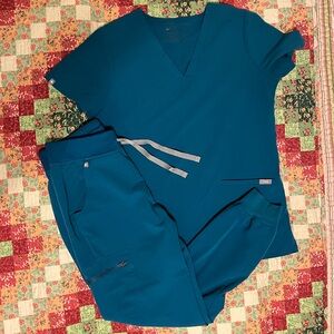 Figs Blue Scrub Set with Drawstring Pants